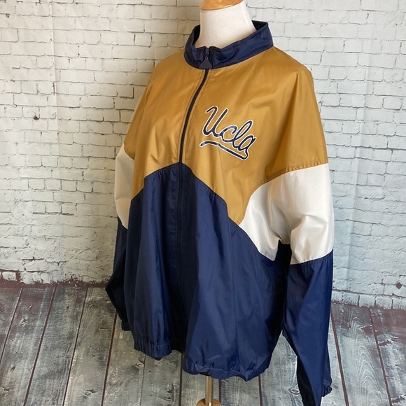 VINTAGE UCLA BRUINS WINDBREAKER XL JACKET Apex One Athleisure Streetwear Fan - Picture 2 of 16